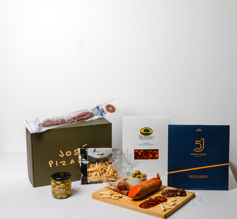 The Spanish cold cuts  hamper